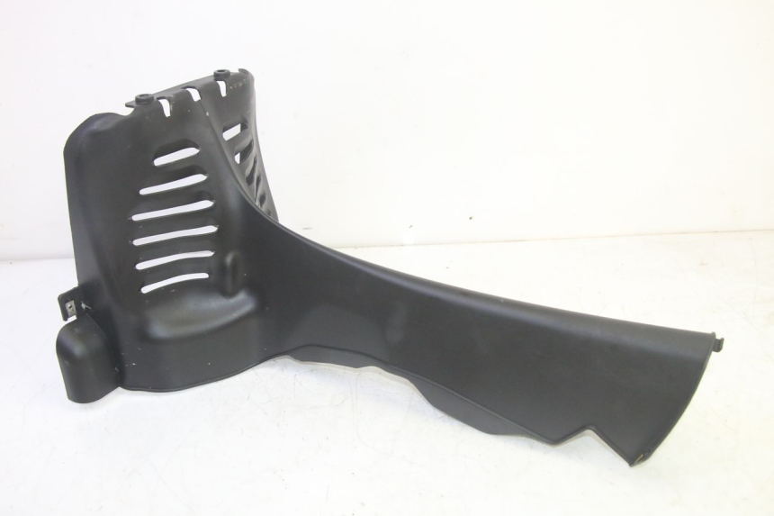 photo de FRONT MIDDLE PANEL PIAGGIO MP3 HPE 350 (2018 - 2020) - Main view