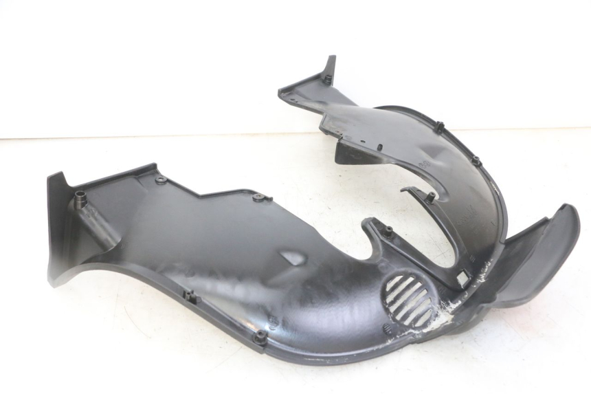 photo de LOWER FRONT FAIRING JUNCTION PIAGGIO MP3 LT 300 (2010 - 2016) - Component detail