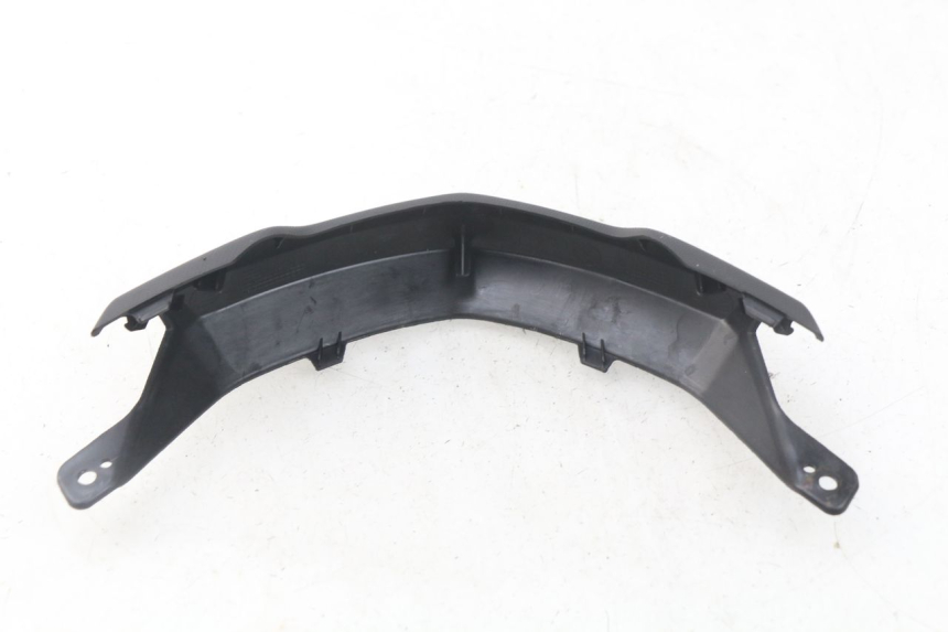 photo de FRONT MIDDLE PANEL MBK MW TRYPTIK 125 (2017 - 2022) - Zoom on usage condition