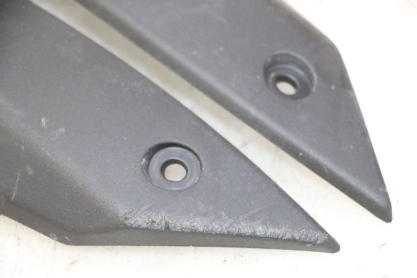 photo de FRONT MIDDLE PANEL PEUGEOT STREETZONE I NAKED 2T 50 (2018 - 2020) - Component detail