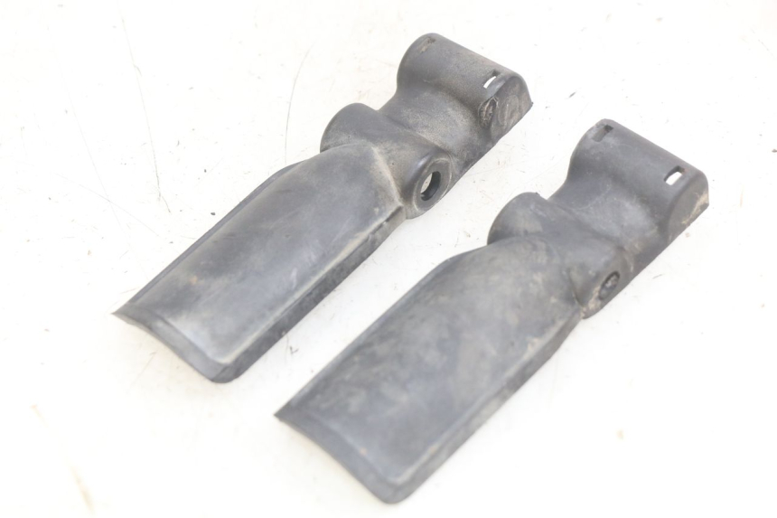 photo de LOWER FRONT FAIRING JUNCTION PEUGEOT TREKKER 50 (1998 - 2004) - Main view