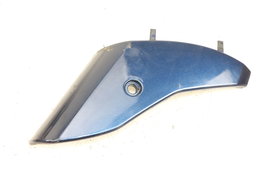 photo de LOWER FRONT FAIRING JUNCTION PIAGGIO VESPA LX 125 (2005 - 2010) - Main view