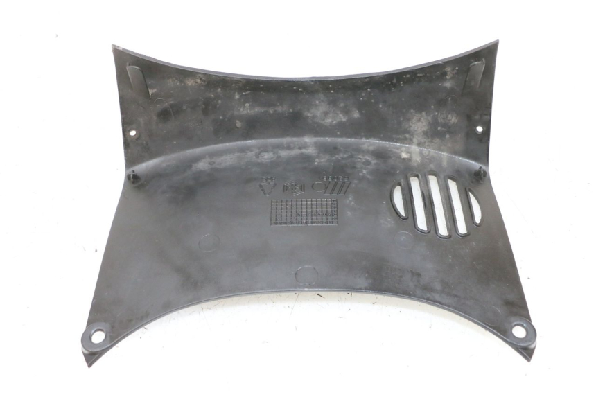 photo de LOWER FRONT FAIRING JUNCTION PIAGGIO X8 125 (2004 - 2007) - Component detail