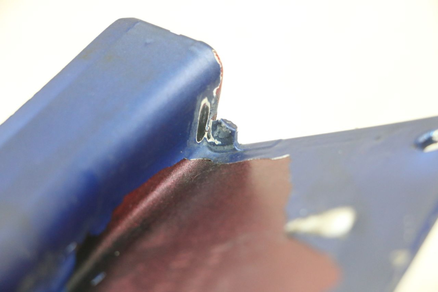 photo de FRONT MIDDLE PANEL KAWASAKI ZR7 ZR-7 S 750 (1999 - 2004) - Zoom on usage condition