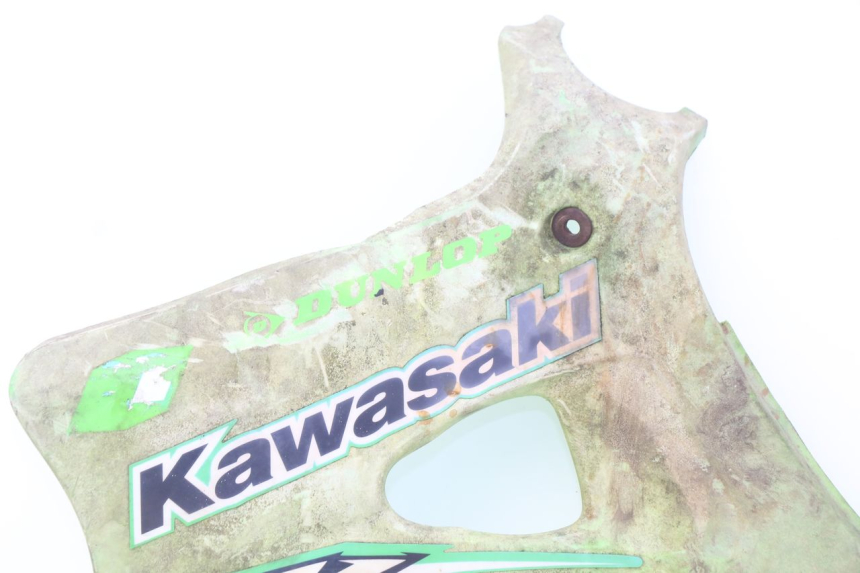 photo de FRONT FAIRING JUNCTION KAWASAKI KX 250 (1994 - 1998) - High-resolution close-up
