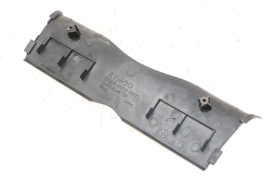 photo de FRONT MIDDLE PANEL KYMCO STRYKER OFF ROAD 125 (1999 - 2005) - Component detail