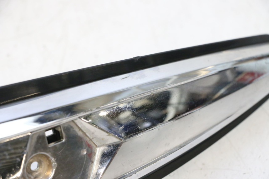 photo de FRONT FAIRING JUNCTION PIAGGIO LIBERTY IGET 4T 50 (2015 - 2020) - Product overview