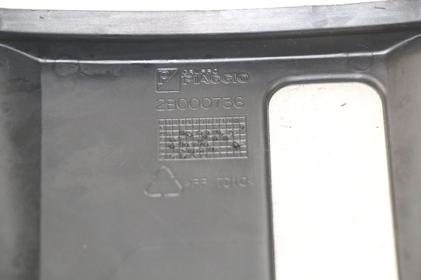 photo de FRONT MIDDLE PANEL PIAGGIO MP3 HPE 500 (2019 - 2022) - Component detail