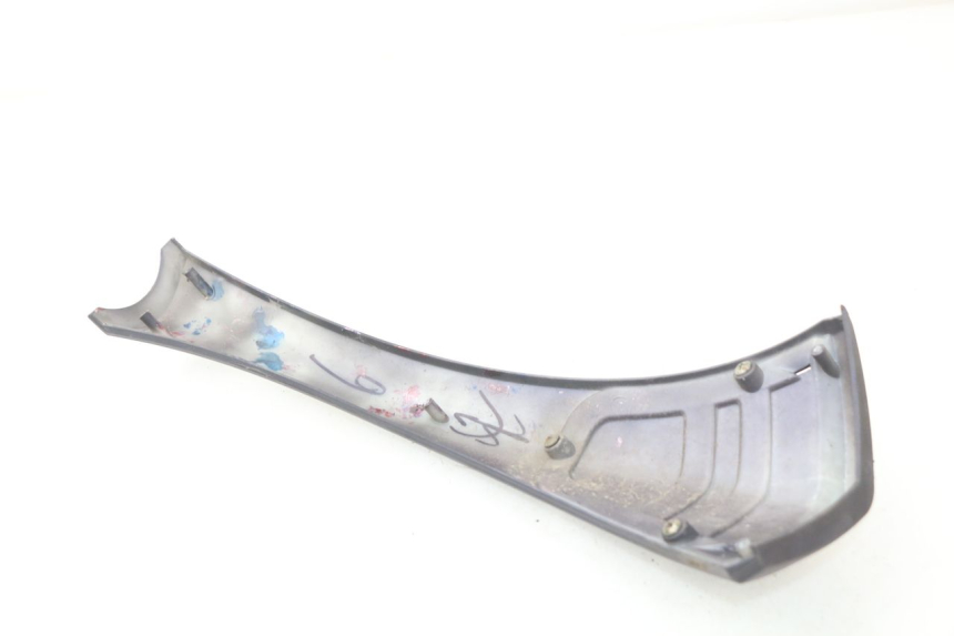 photo de FRONT MIDDLE PANEL TURBHO RP 50 (2018 - 2022) - Product overview