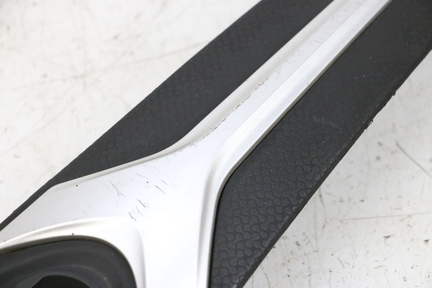 photo de FRONT MIDDLE PANEL JM MOTORS SANTANA 50 (2014 - 2023) - Product overview