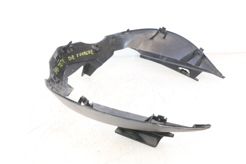 photo de FRONT MIDDLE PANEL CAN-AM SPYDER RS 1000 (2008 - 2012) - Alternative perspective