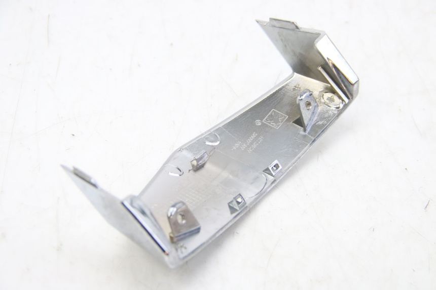 photo de UPPER FRONT FAIRING JUNCTION PEUGEOT E-VIVACITY 1 (2012 - 2018) - Product overview