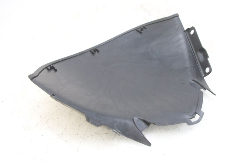 photo de UPPER FRONT FAIRING JUNCTION HONDA PCX (JF47) 125 (2012 - 2013) - Component detail