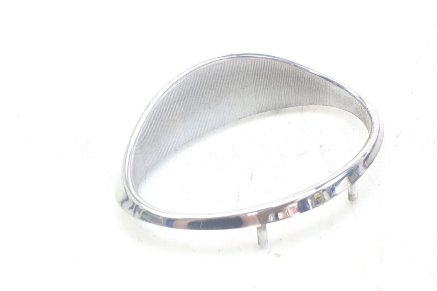 photo de UPPER FRONT FAIRING JUNCTION APRILIA SCARABEO 100 (2003 - 2012) - Alternative perspective