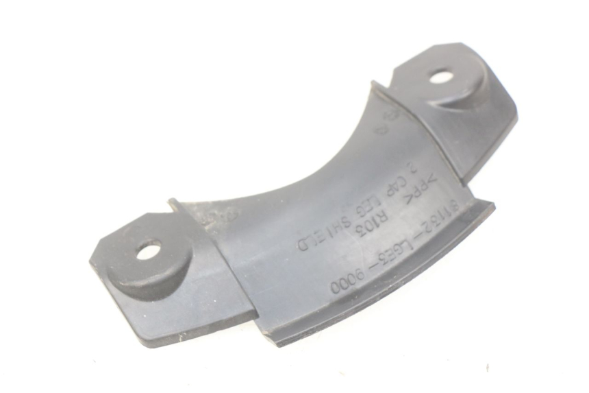 photo de FRONT MIDDLE PANEL  KYMCO SENTO 50 (2008 - 2013) - Zoom on usage condition