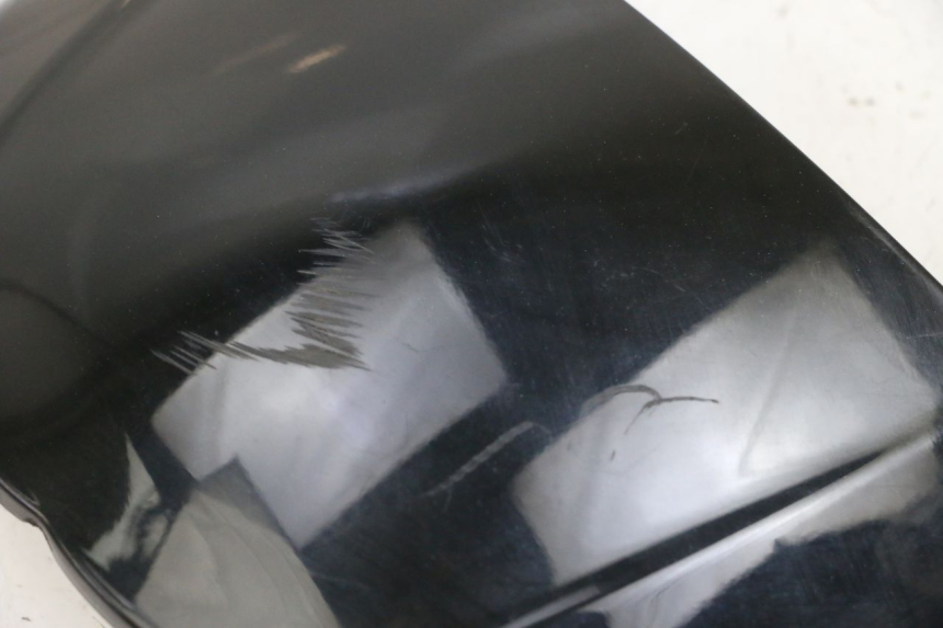 photo de FRONT MIDDLE PANEL  PEUGEOT TWEET PRO EFI 4T 50 (2021 - 2022) - Alternative perspective