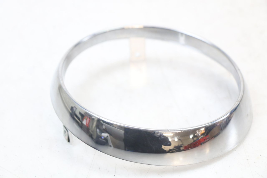 photo de FRONT MIDDLE PANEL  PIAGGIO VESPA PRIMAVERA 4T 50 (2021 - 2024) - Component detail