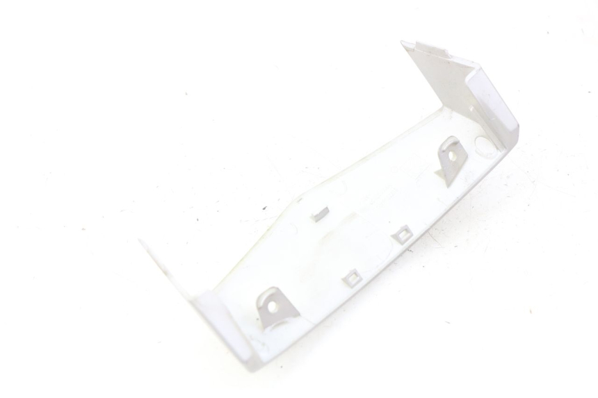 photo de UPPER FRONT FAIRING JUNCTION PEUGEOT VIVACITY NEW 4T 50 (2008 - 2017) - Component detail