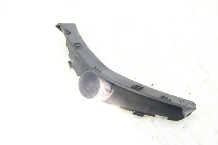 photo de FRONT FAIRING JUNCTION YAMAHA XMAX X-MAX 125 (2006 - 2009) - Component detail