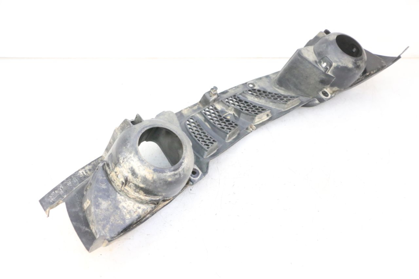 photo de FRONT MIDDLE PANEL YAMAHA YFM BRUIN 350 (2003 - 2009) - Alternative perspective