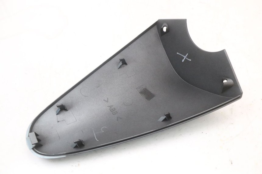 photo de FRONT MIDDLE PANEL YAMAHA YP MAJESTY 125 (2002 - 2006) - Markings and original references