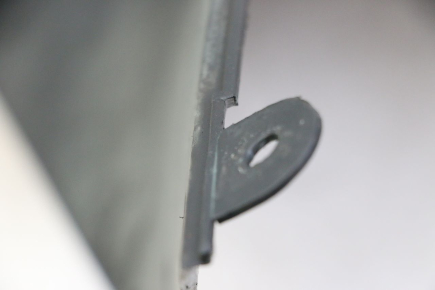 photo de FOOTREST JUNCTION BMW C1 125 (2000 - 2003) - Component detail