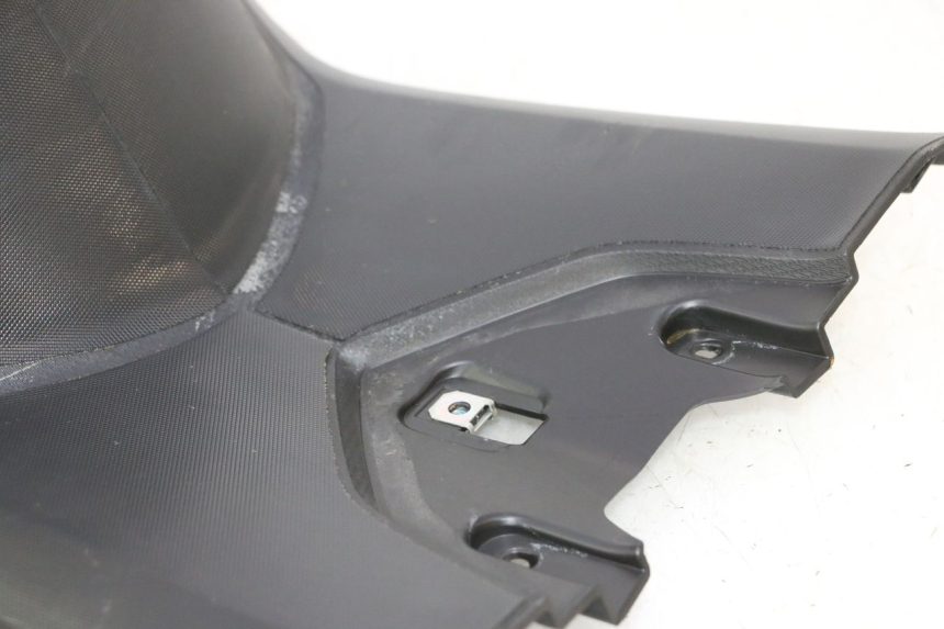 photo de MIDDLE FLOOR PANEL BMW C SPORT 650 (2015 - 2021) - Distinctive features