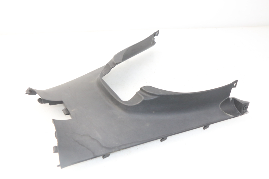 photo de MIDDLE FLOOR PANEL KYMCO DINK STREET 125 (2009 - 2014) - Component detail