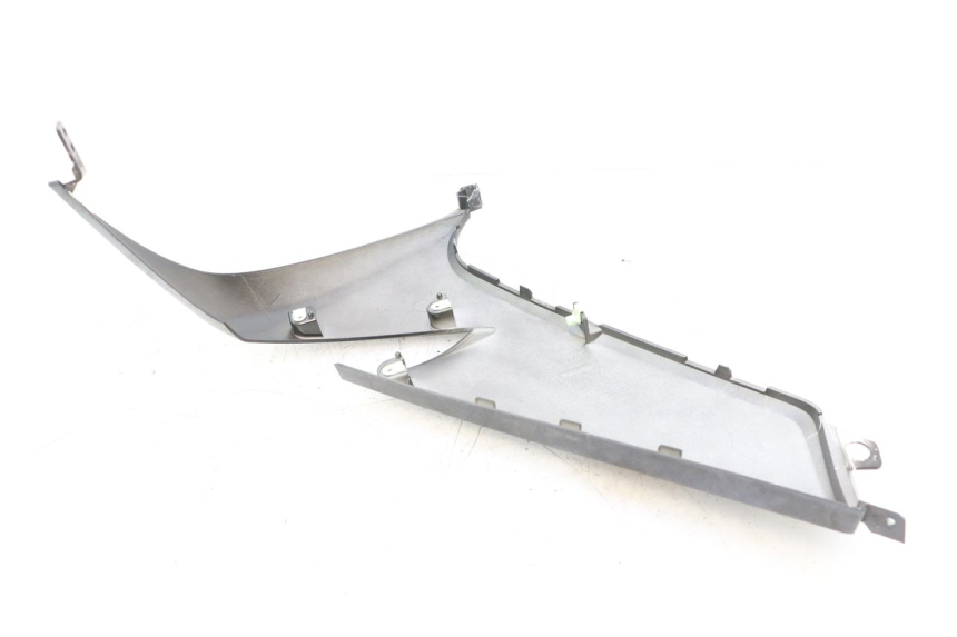 photo de RIGHT MIDDLE FLOOR PANEL PEUGEOT CITYSTAR 2T 50 (2018 - 2021) - Technical close-up