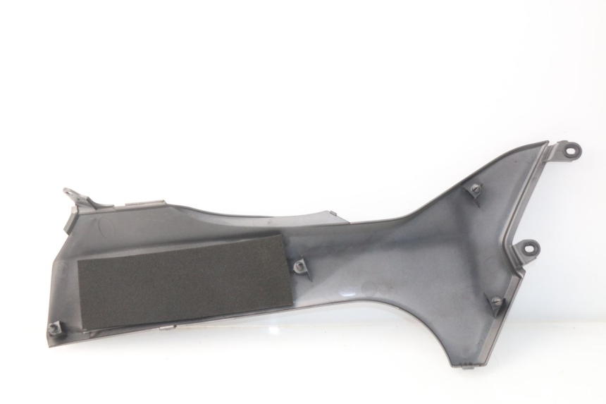 photo de RIGHT FOOTREST BRACKET HONDA INTEGRA NC D 750 (2016 - 2018) - Alternative perspective