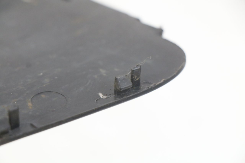 photo de RIGHT FOOTREST BRACKET GILERA NEXUS 125 (2007 - 2009) - Component detail