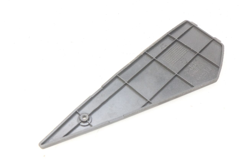 photo de RIGHT FOOTREST BRACKET APRILIA SR 2T 50 (2012 - 2017) - Component detail