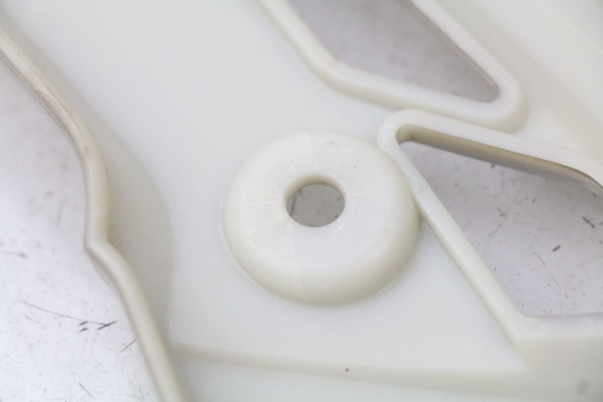 photo de RIGHT MIDDLE FLOOR PANEL RAZZO STEED 125 (2012 - 2018) - Alternative perspective