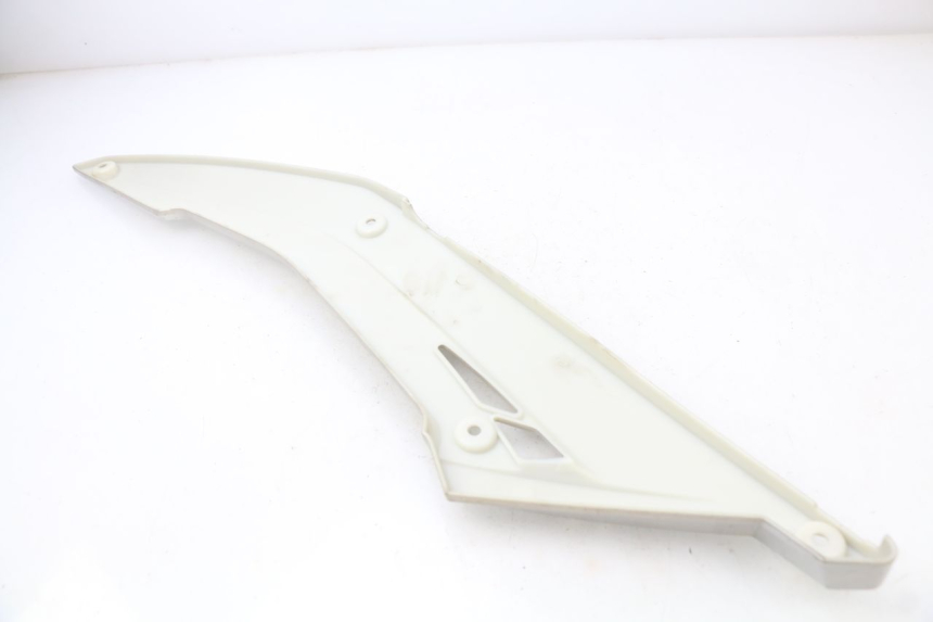 photo de RIGHT MIDDLE FLOOR PANEL RAZZO STEED 125 (2012 - 2018) - Technical close-up