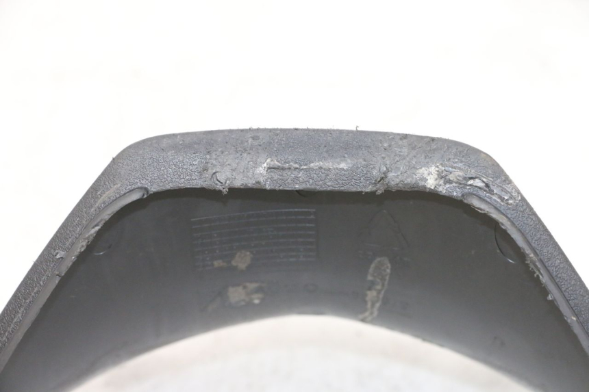 photo de MIDDLE FLOOR PANEL PIAGGIO FLY 4T 50 (2013 - 2017) - Technical close-up