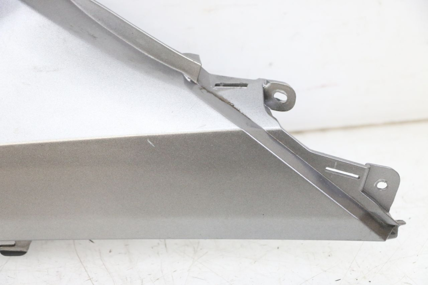 photo de LEFT MIDDLE FLOOR PANEL HONDA FORZA ABS 300 (2013 - 2017) - Supplementary product photo