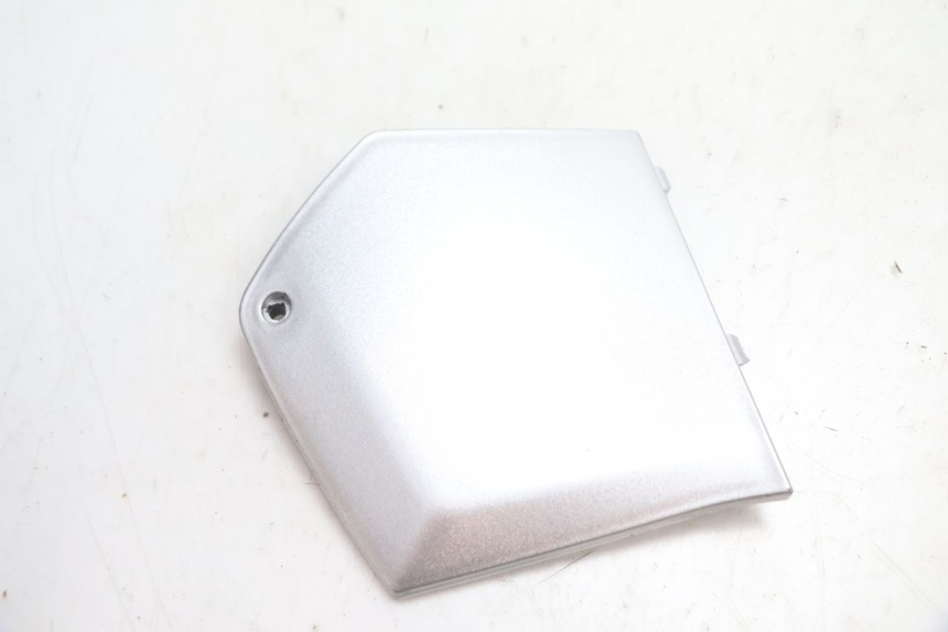 photo de LEFT FOOTREST BRACKET PIAGGIO MP3 LT 300 (2010 - 2016) - Main view