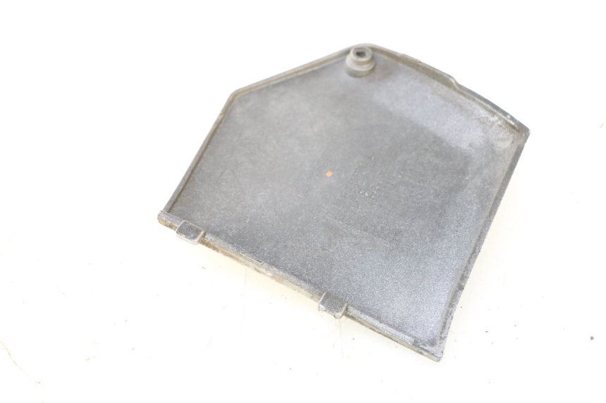 photo de LEFT MIDDLE FLOOR PANEL PIAGGIO MP3 RL 250 (2006 - 2010) - Zoom on usage condition