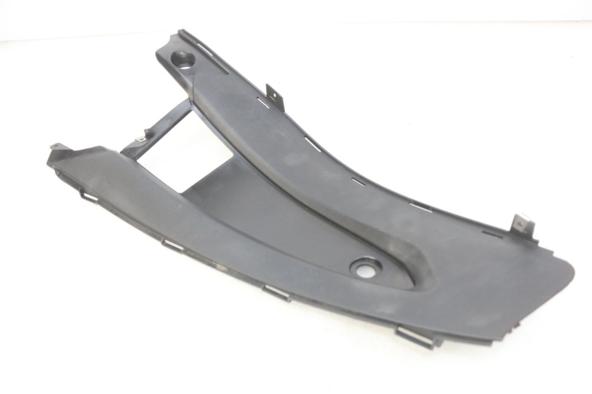 photo de LEFT FOOTREST BRACKET GILERA NEXUS 125 (2009 - 2013) - Component detail