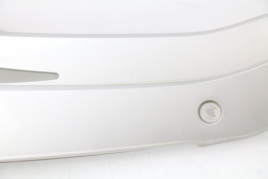 photo de LEFT MIDDLE FLOOR PANEL RAZZO STEED 125 (2012 - 2018) - Surface and material condition