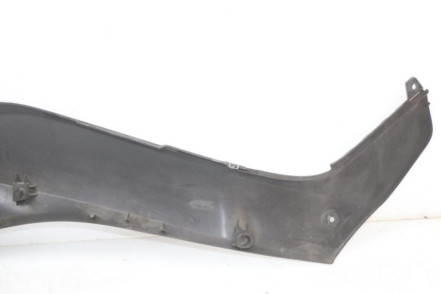 photo de LEFT FOOTREST BRACKET YAMAHA XMAX X-MAX ABS 125 (2017 - 2020) - Fixing points details