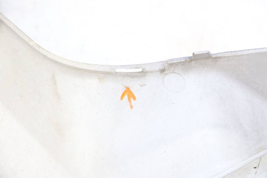 photo de LEFT FOOTREST BRACKET YAMAHA XMAX X-MAX 125 (2006 - 2009) - Product overview