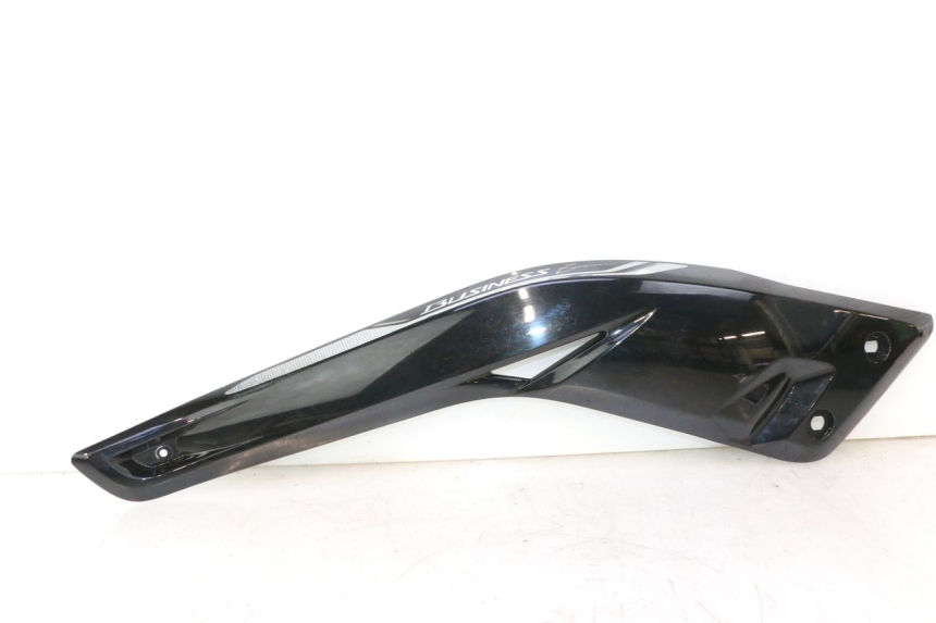 photo de LEFT MIDDLE FLOOR PANEL YAMAHA X-MAX XMAX 125 (2010 - 2013) - Main view