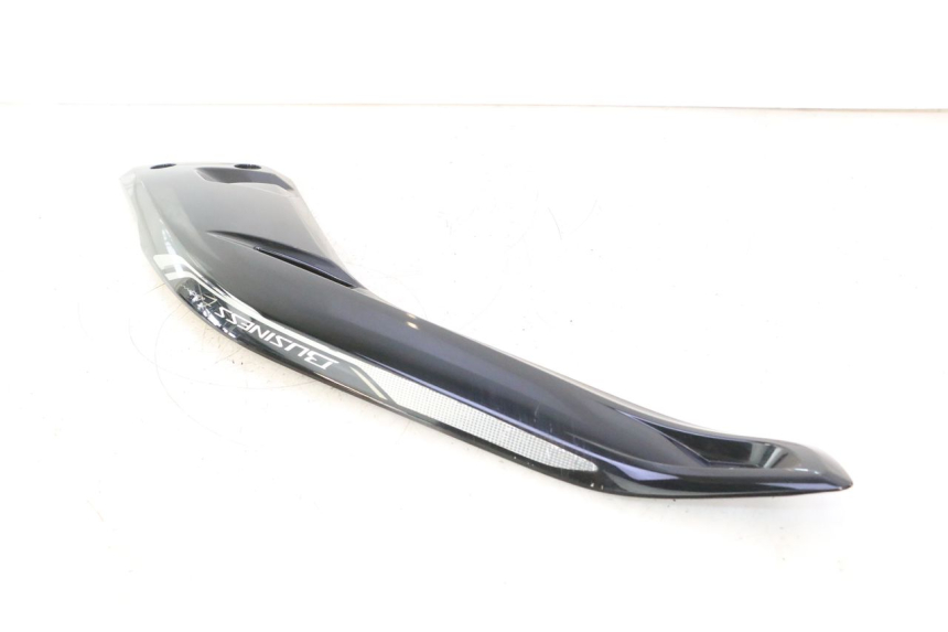 photo de LEFT MIDDLE FLOOR PANEL YAMAHA X-MAX XMAX 125 (2010 - 2013) - Product overview