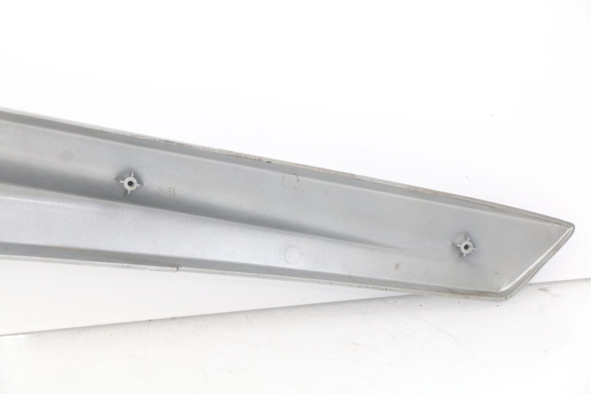 photo de LEFT FOOTREST JOINT TGB X-MOTION XMOTION 125 (2008 - 2014) - Zoom on usage condition