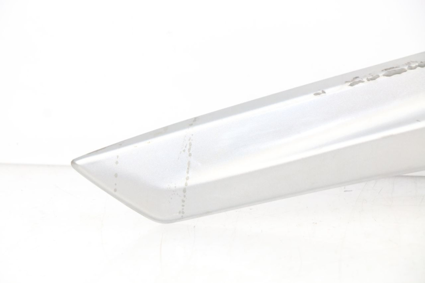 photo de LEFT FOOTREST JOINT TGB X-MOTION XMOTION 125 (2008 - 2014) - Surface and material condition