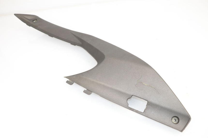 photo de LEFT MIDDLE FLOOR PANEL KYMCO XCITING 500 (2007 - 2010) - Checked used part