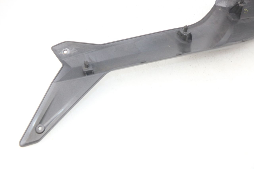 photo de LEFT MIDDLE FLOOR PANEL YAMAHA XP T-MAX TMAX ABS 530 (2012 - 2015) - Product overview