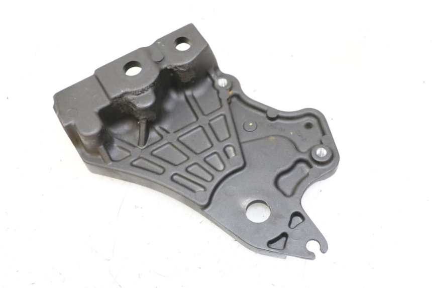 photo de LEFT MIDDLE FLOOR PANEL YAMAHA TRACER 7 700 (2020 - 2024) - Zoom on usage condition