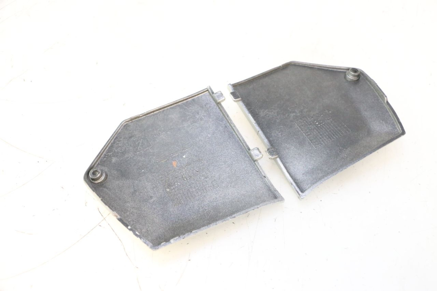 photo de FOOTREST JUNCTION PIAGGIO MP3 LT 400 (2007 - 2012) - Component detail